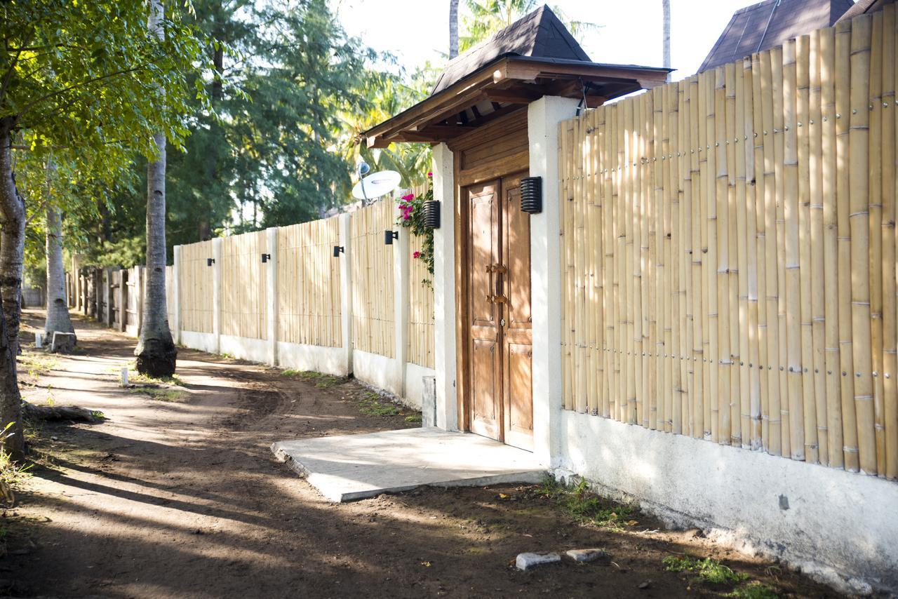 Green Diamond Villa Gili Trawangan Exterior photo